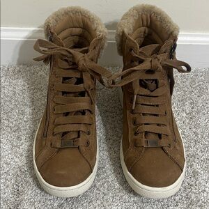 UGG Women's Tan High-Top Sneakers
